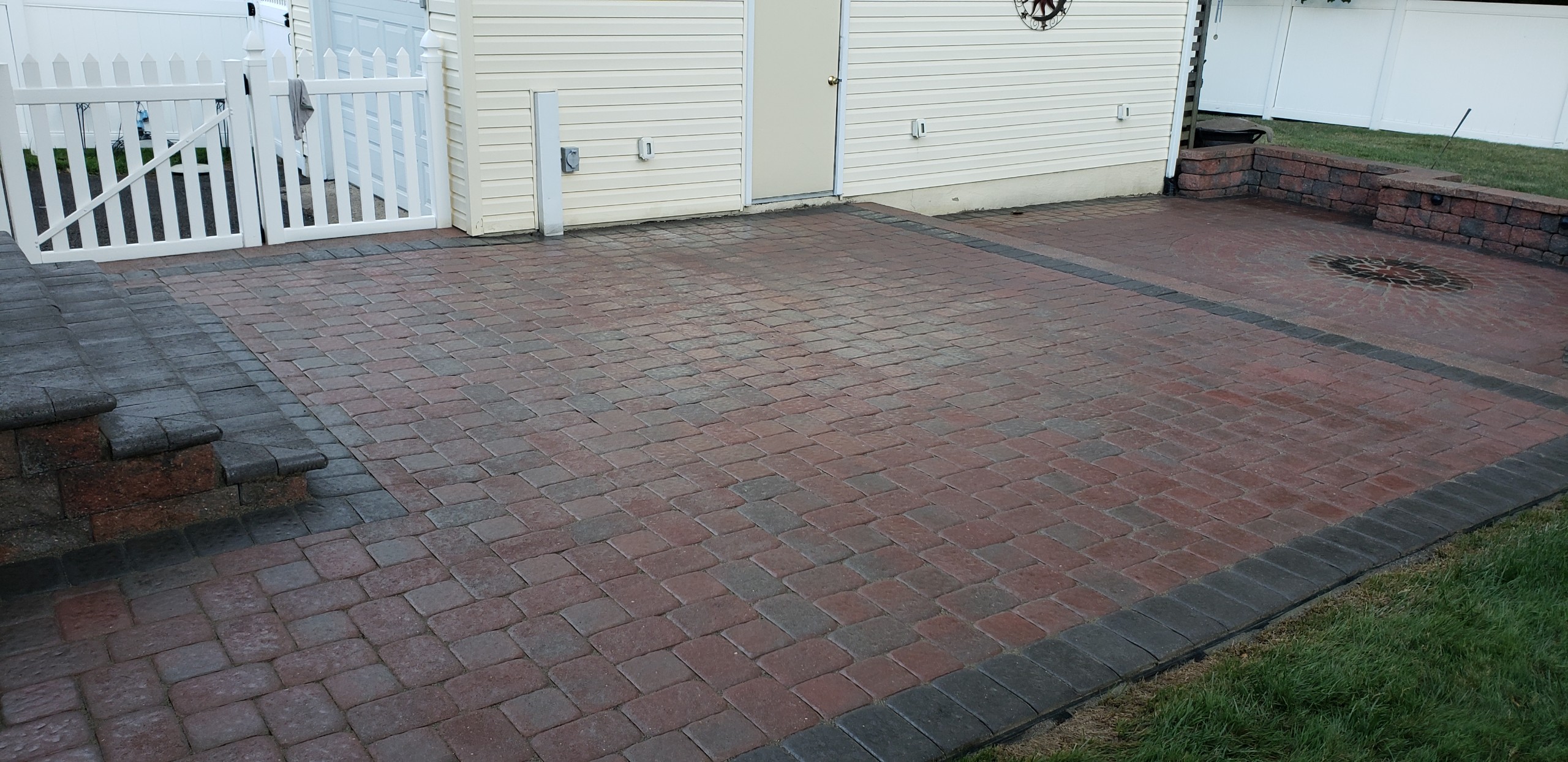 PAVER SEALER IN WARMINSTER, PA